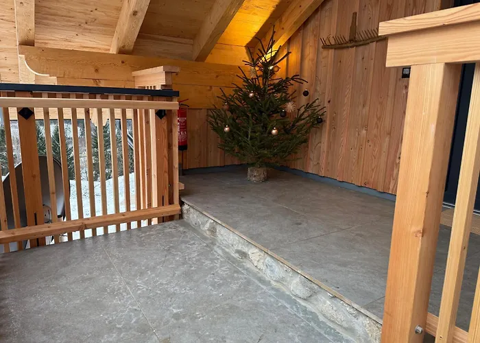 Amkampl-ferienwohnung شقة *